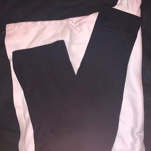 Black stretchy tights.